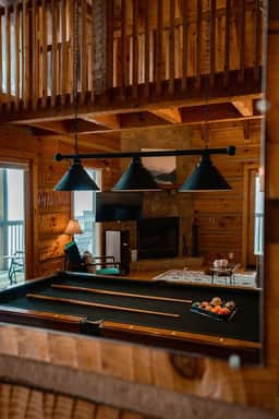Spectacular Views| Hot-Tub| Pool Table