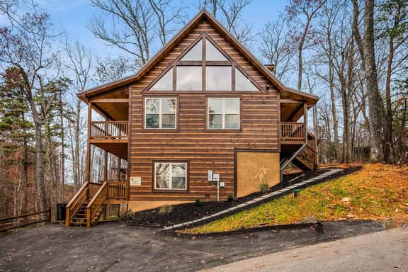 Hot Tub • Game Room • Fire Table | Family Cabin - Image 1