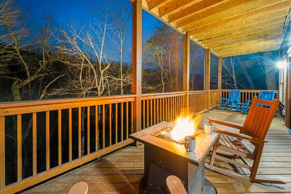 Bear Mountain Hideaway